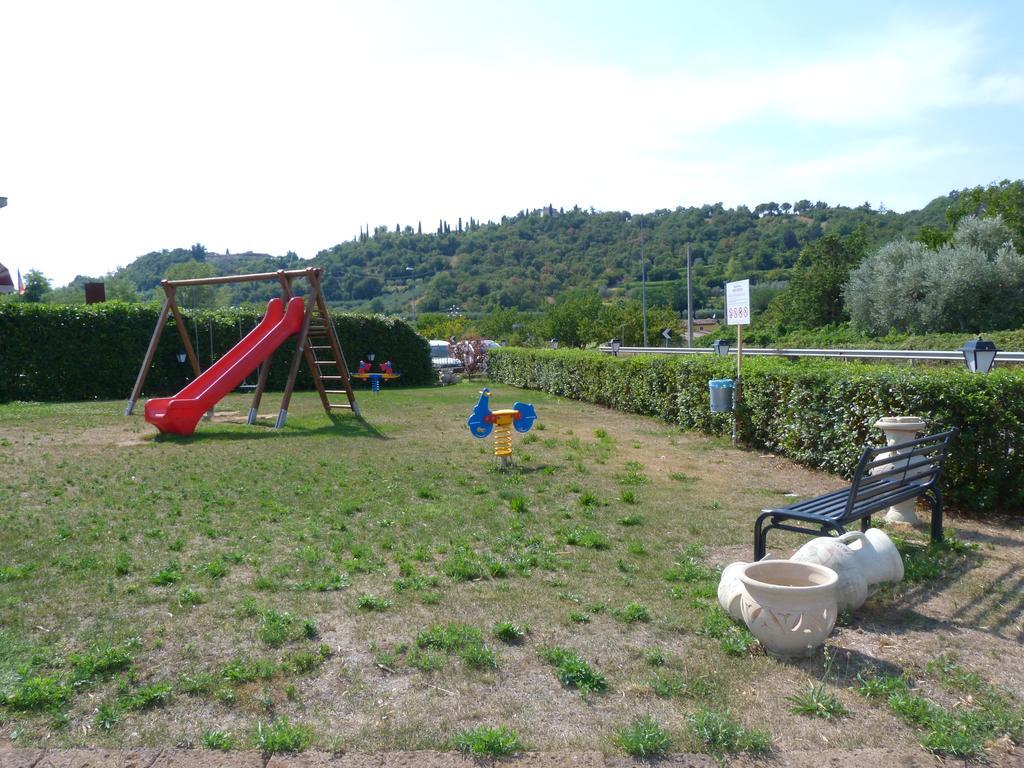 Hotel Le Colline del Garda Bussolengo Esterno foto