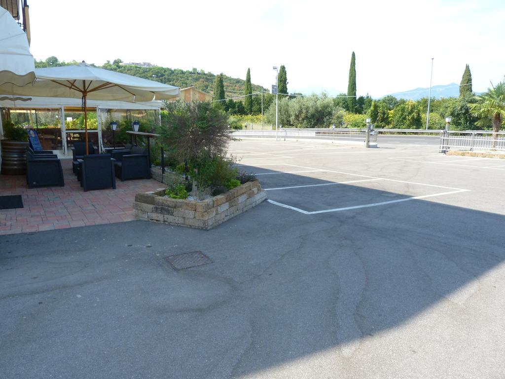 Hotel Le Colline del Garda Bussolengo Esterno foto